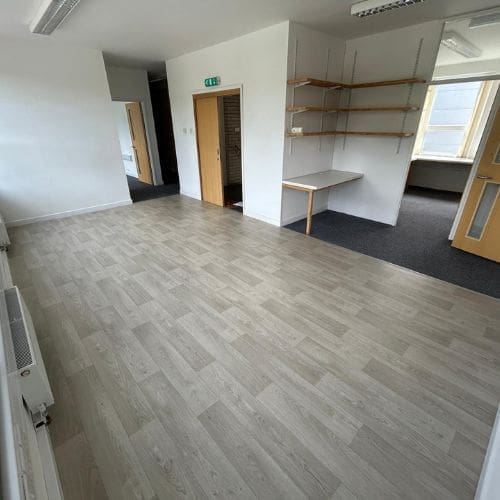 Unfurnished office to rent Unfurnished office to rent